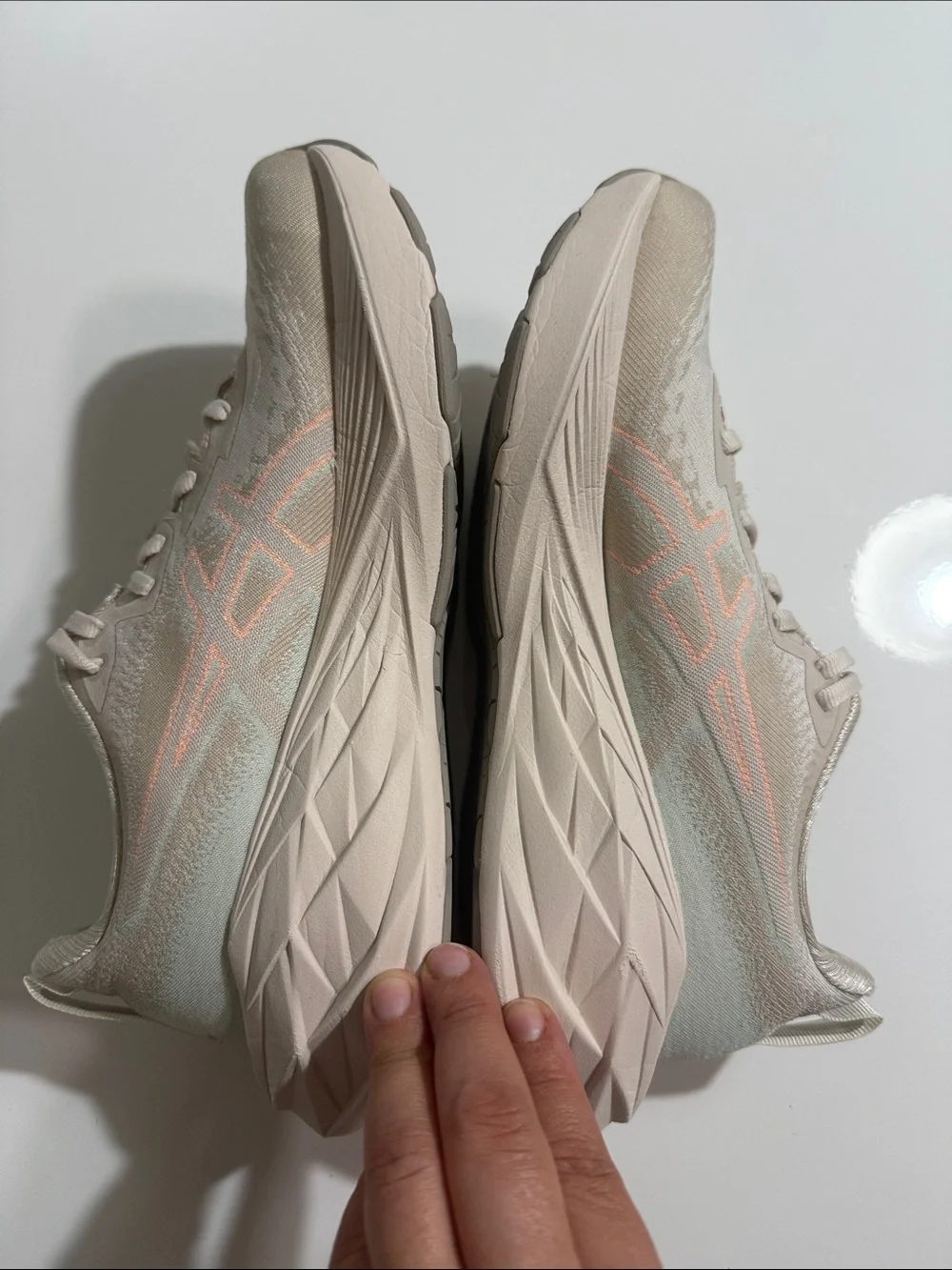 ASICS Novablast 4 Oatmeal Moonrock Women Sz 8.5